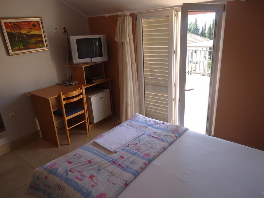 Hotel Kangaroo Budva Luaran gambar