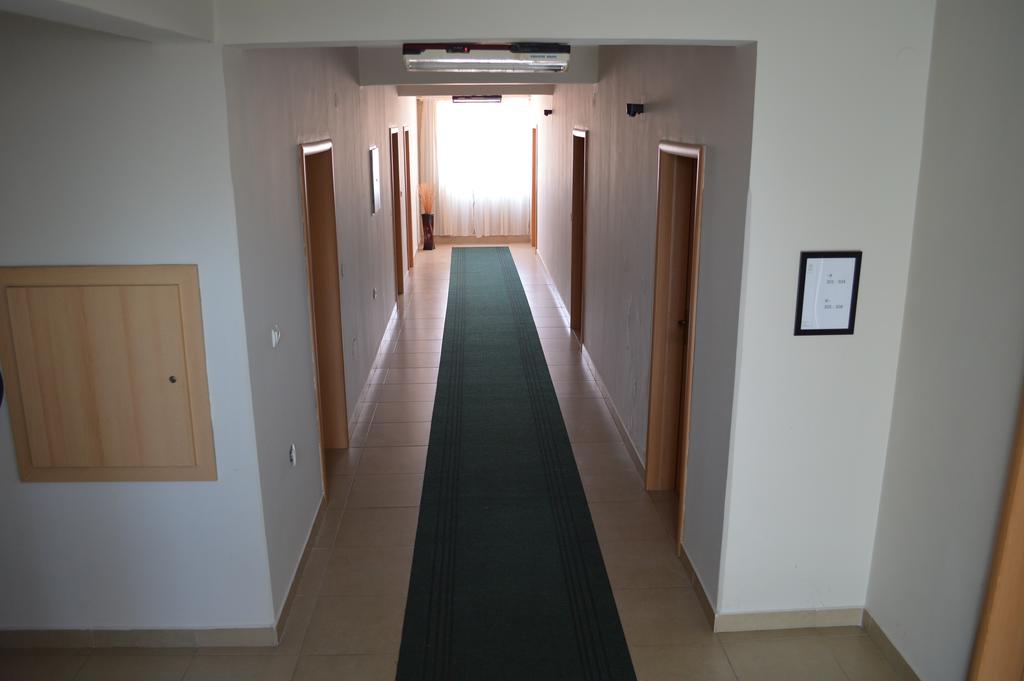 Hotel Kangaroo Budva Luaran gambar
